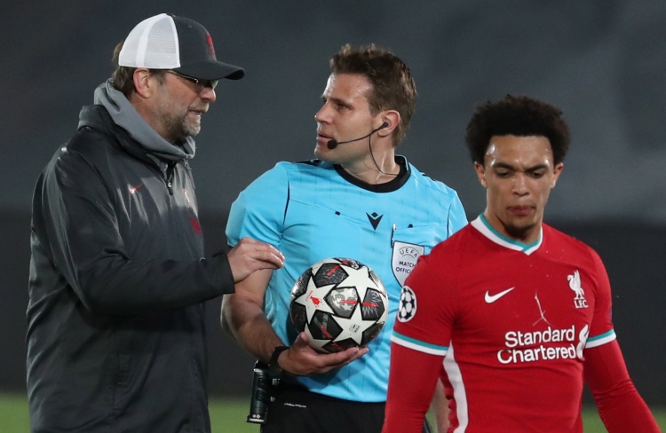 詹姆斯39+17林庭谦30+10 天津逆转宁波结束8连败