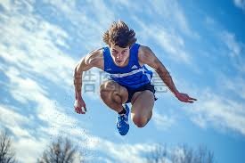 ＂吴彦祖为张伟丽超级战助威：你是全球华人骄傲，加油拿下比赛。