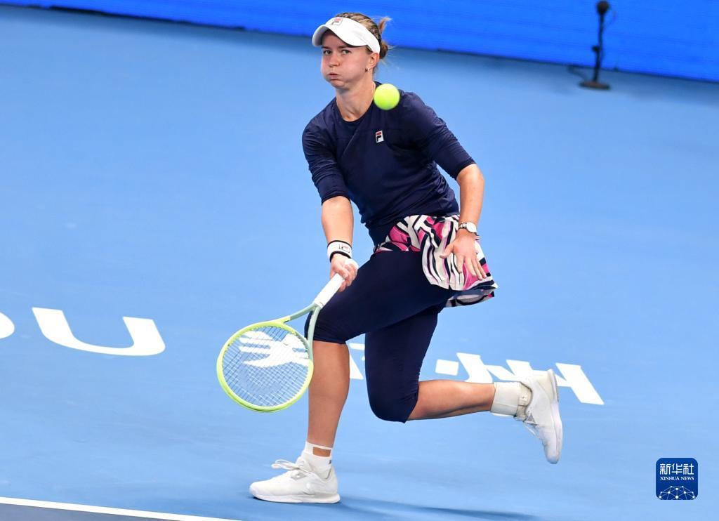 防线的空隙 防线的空隙